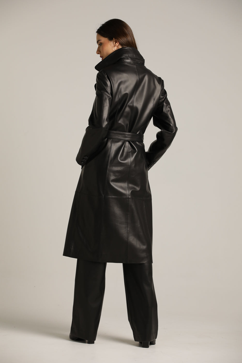 Long-Fit Leather Coat With Double-Breasted Closure
