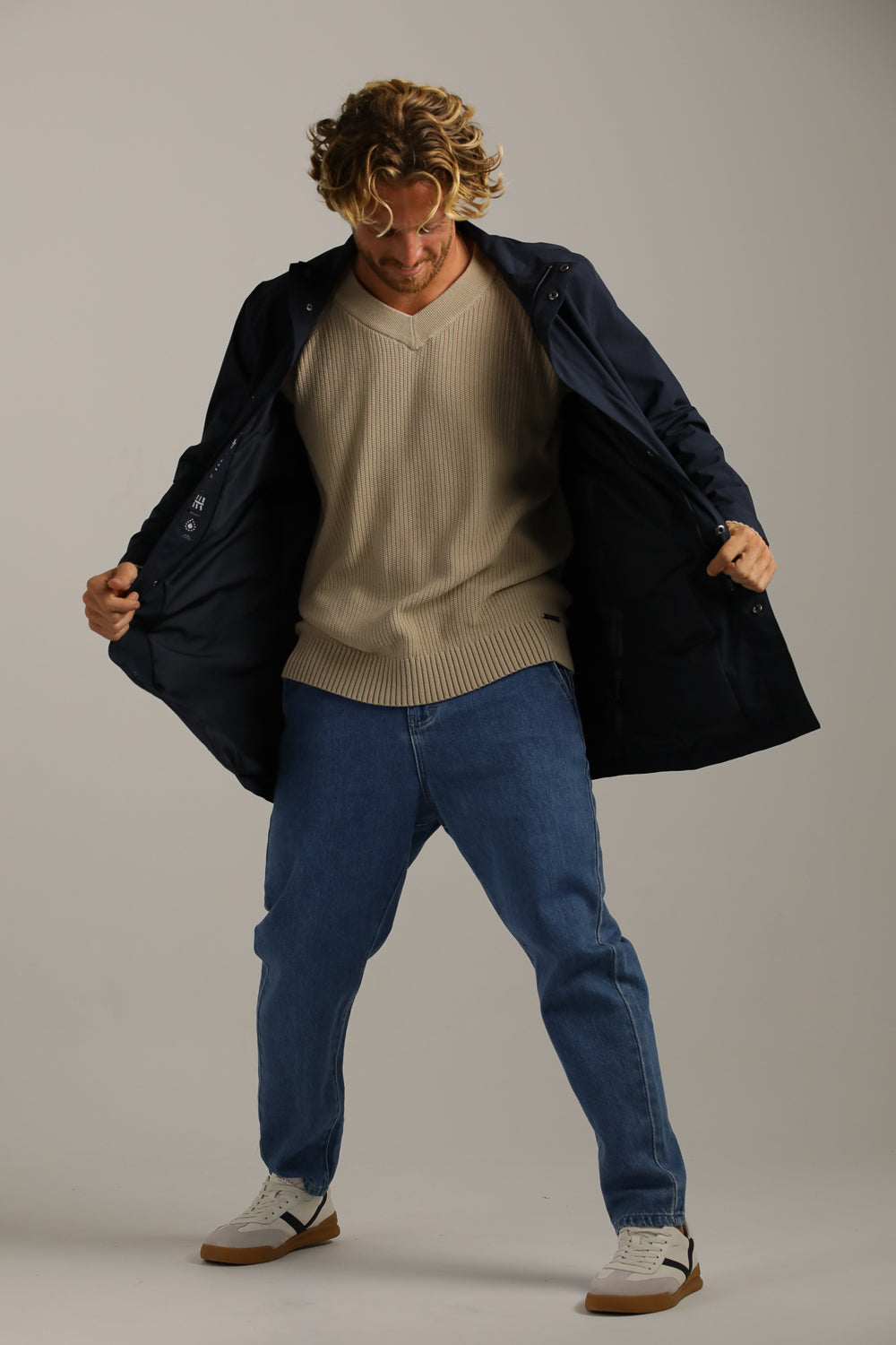Raglan-Fit V-Neck Knit In Cotton
