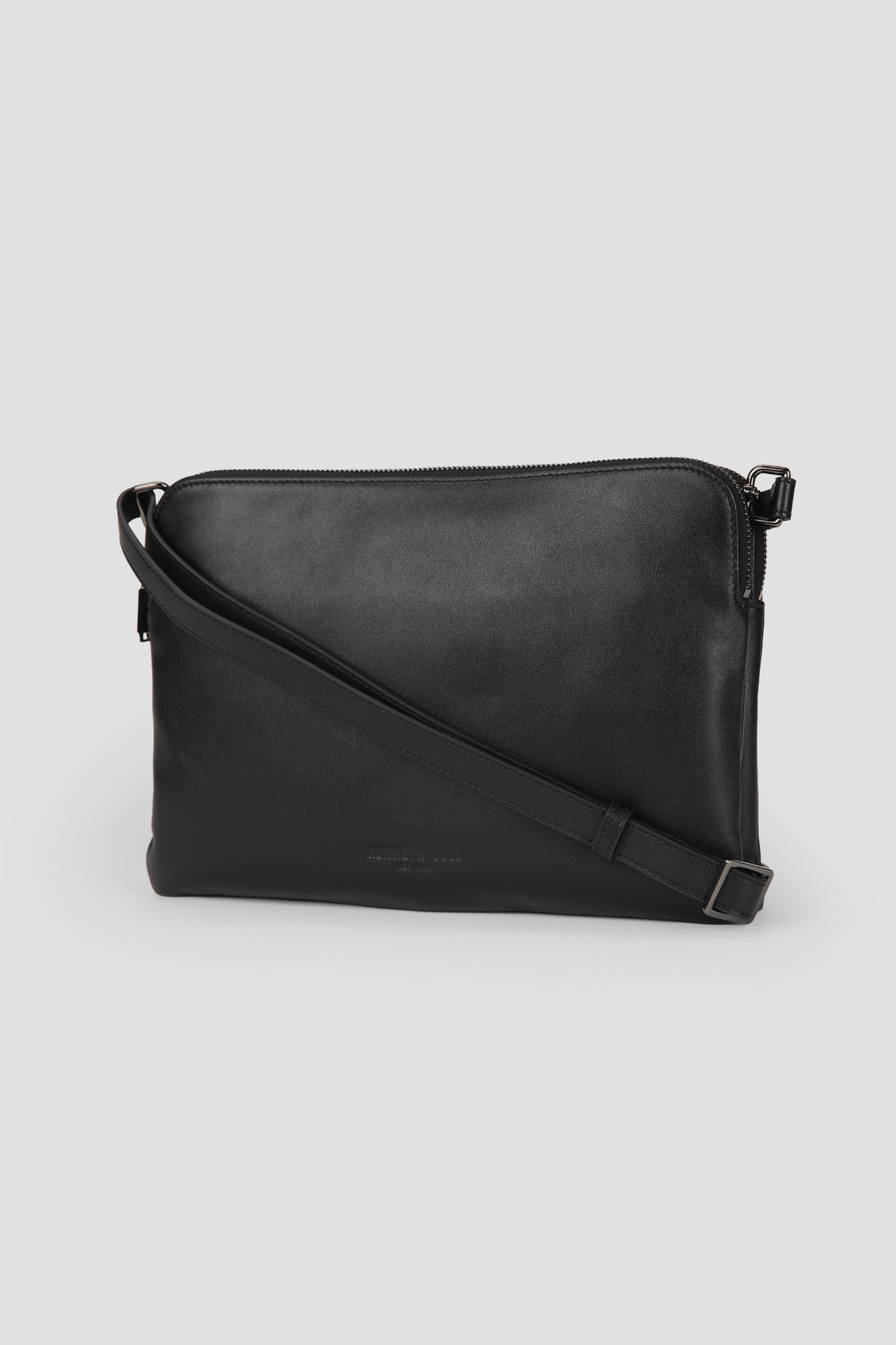 Woman's Leather Crossbody