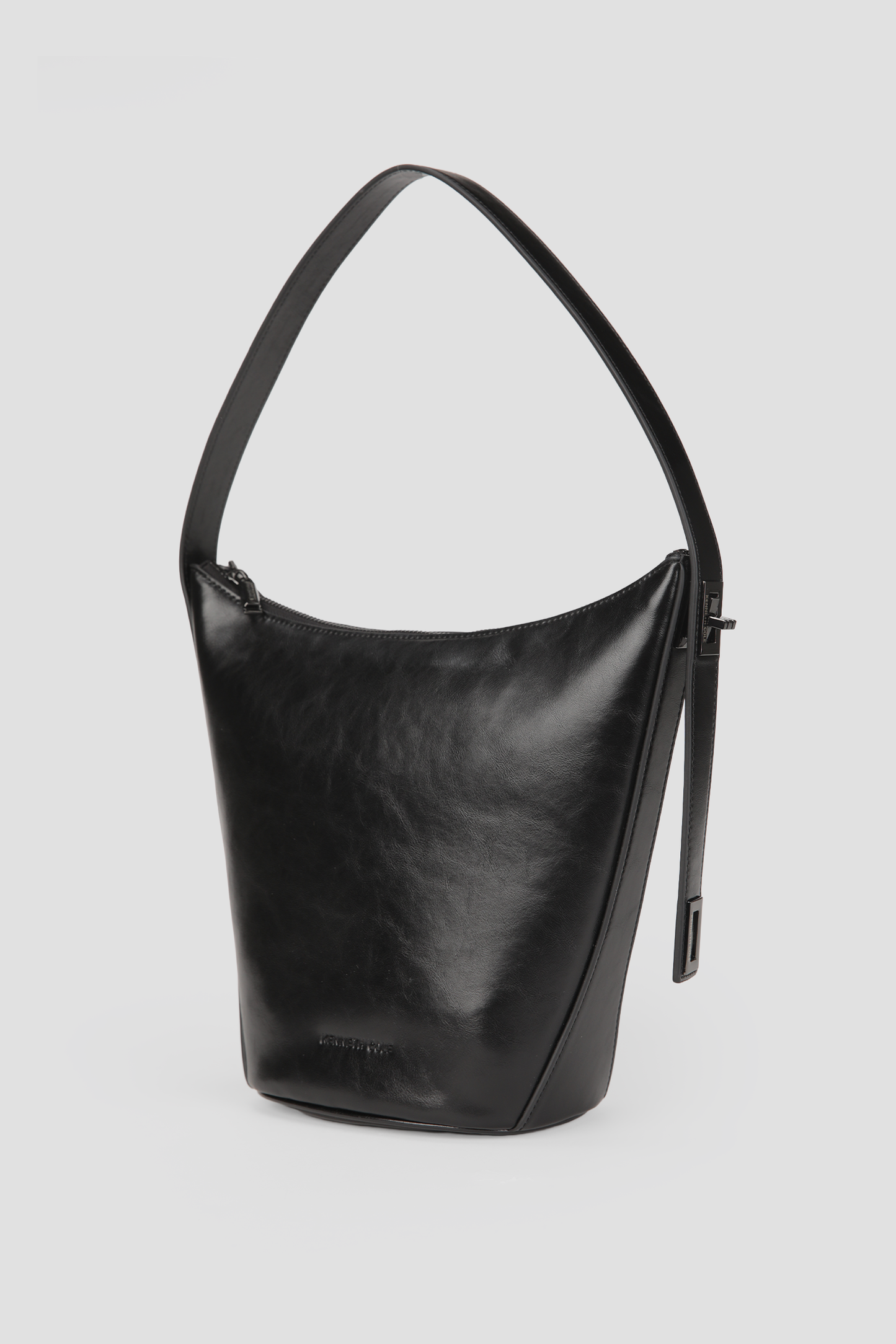 Woman's Leather Shoulder Bag