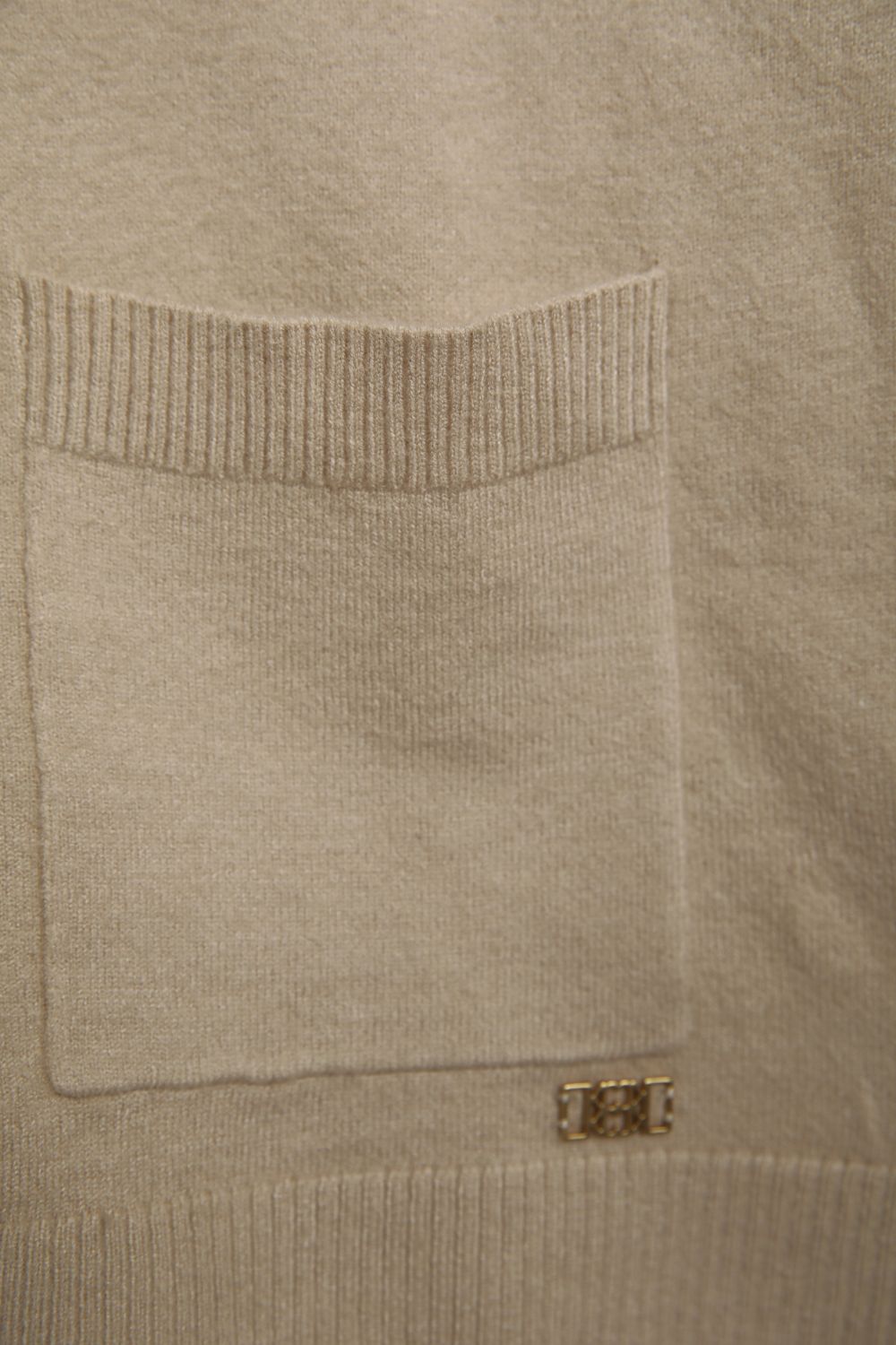 Knitted Buttoned Cardigan