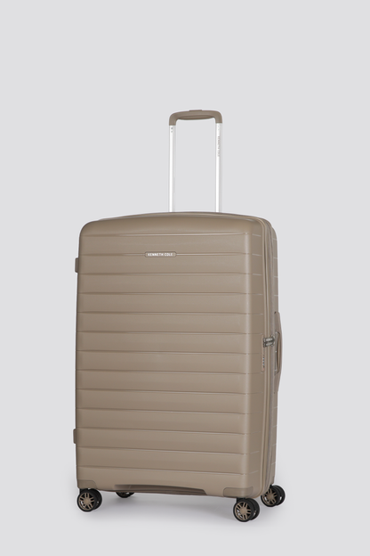 Medium Hard-Shell Suitcase, 25"