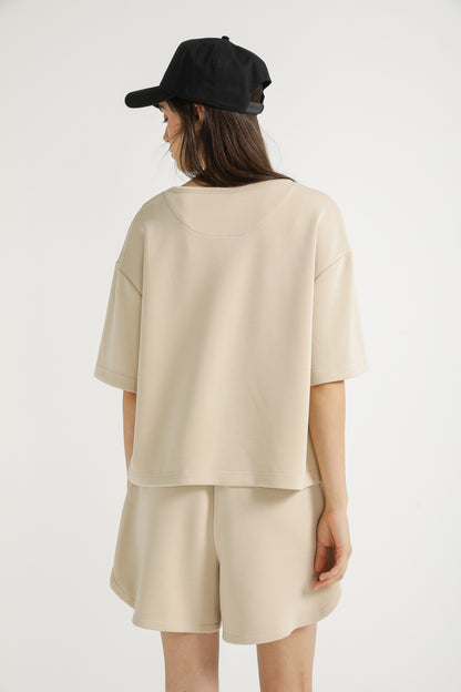Boxy Graphic Crop T Shirt