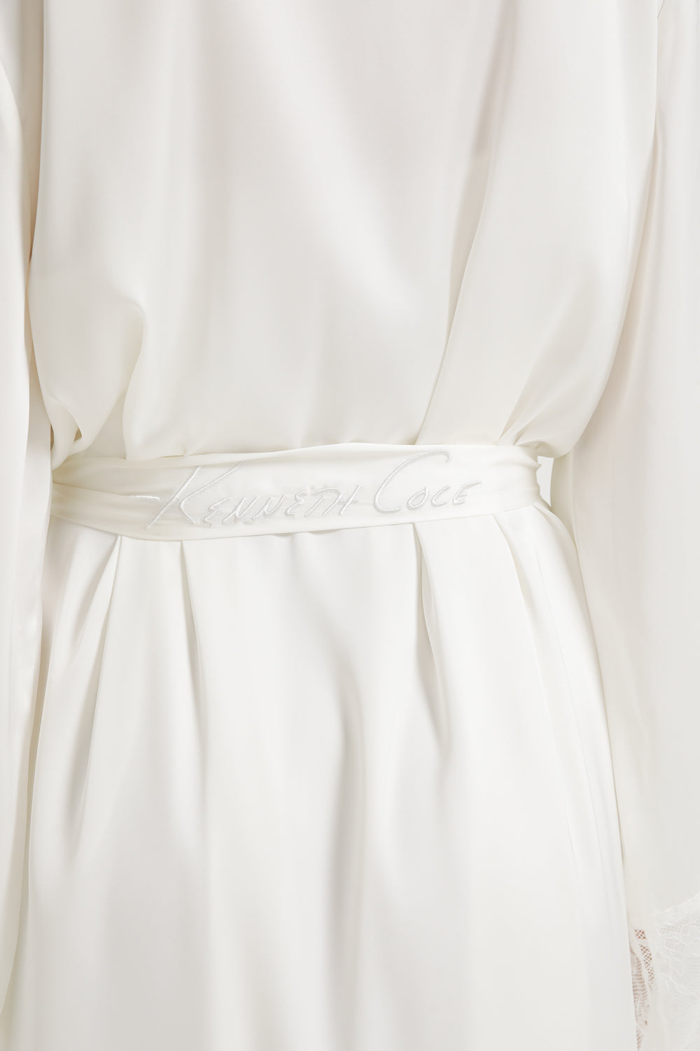 Lace Midi Robe with Slit