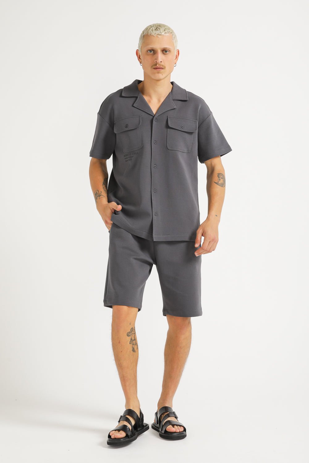 Short  shirt