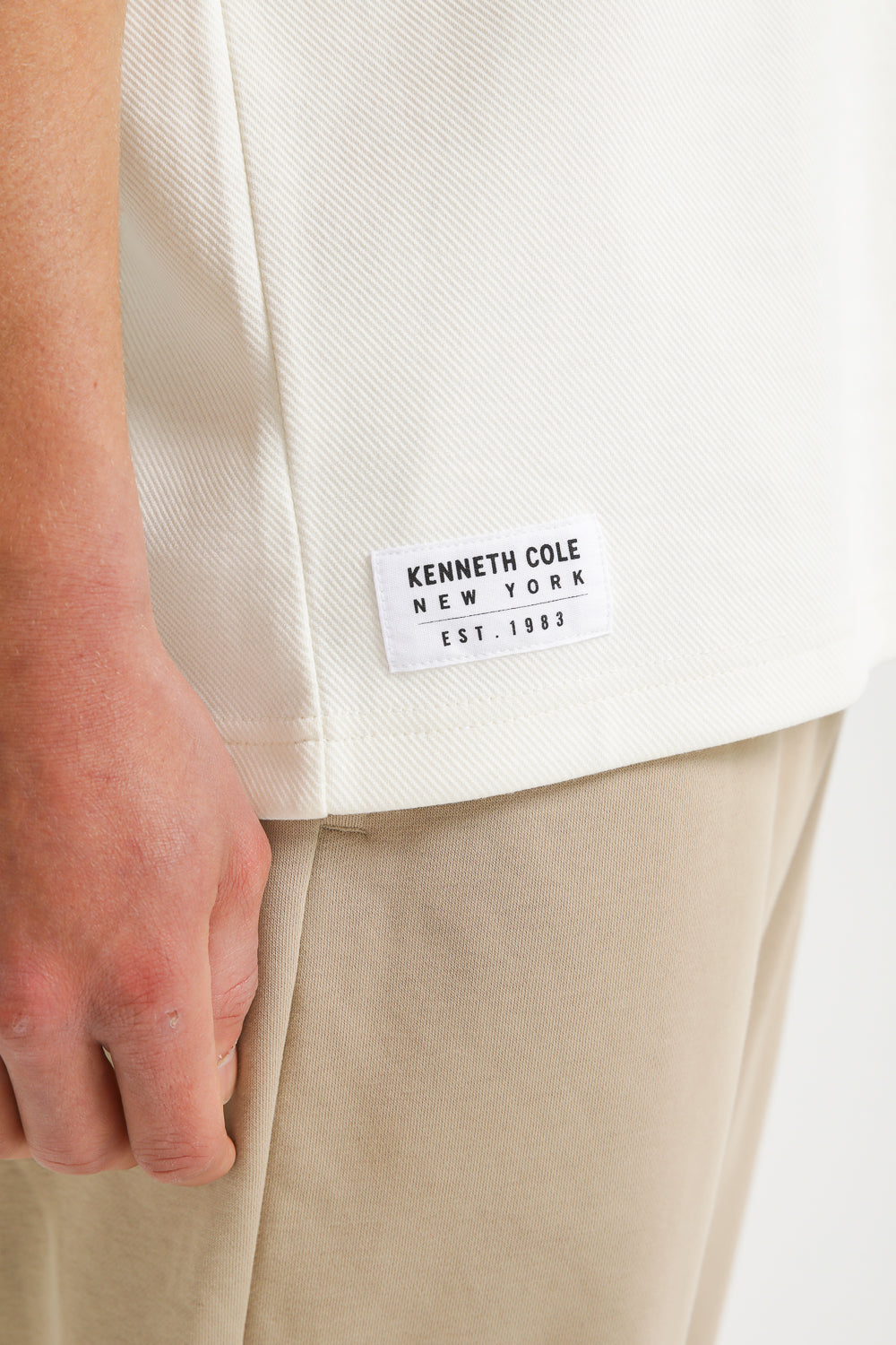 Diagonal Interlock Tee