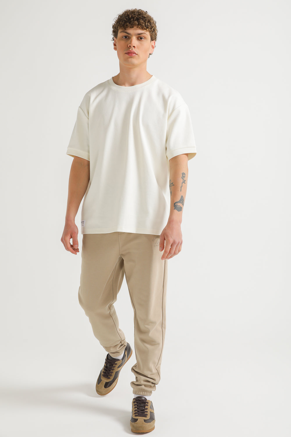 Diagonal Interlock Tee