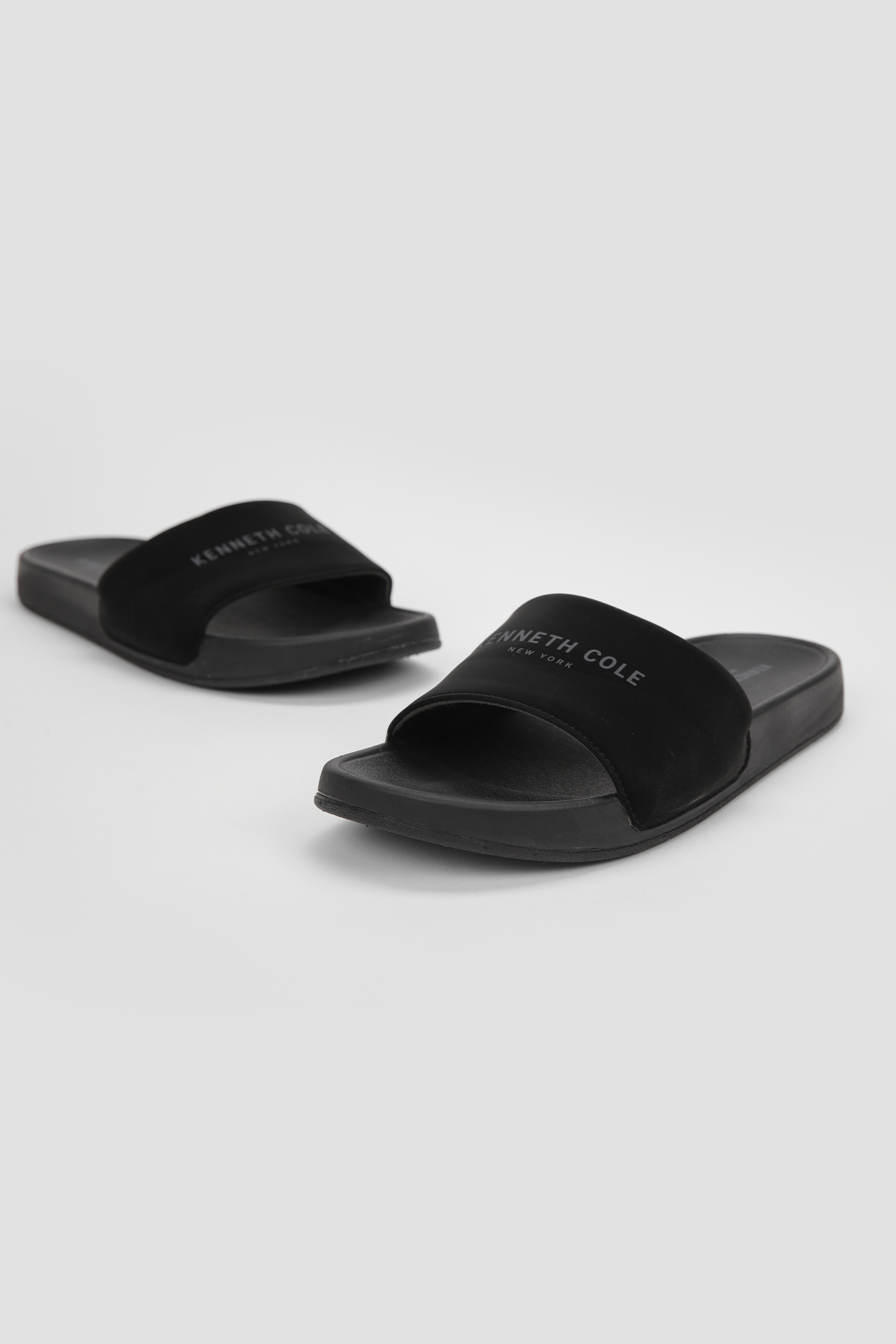 Logo Strap Slides