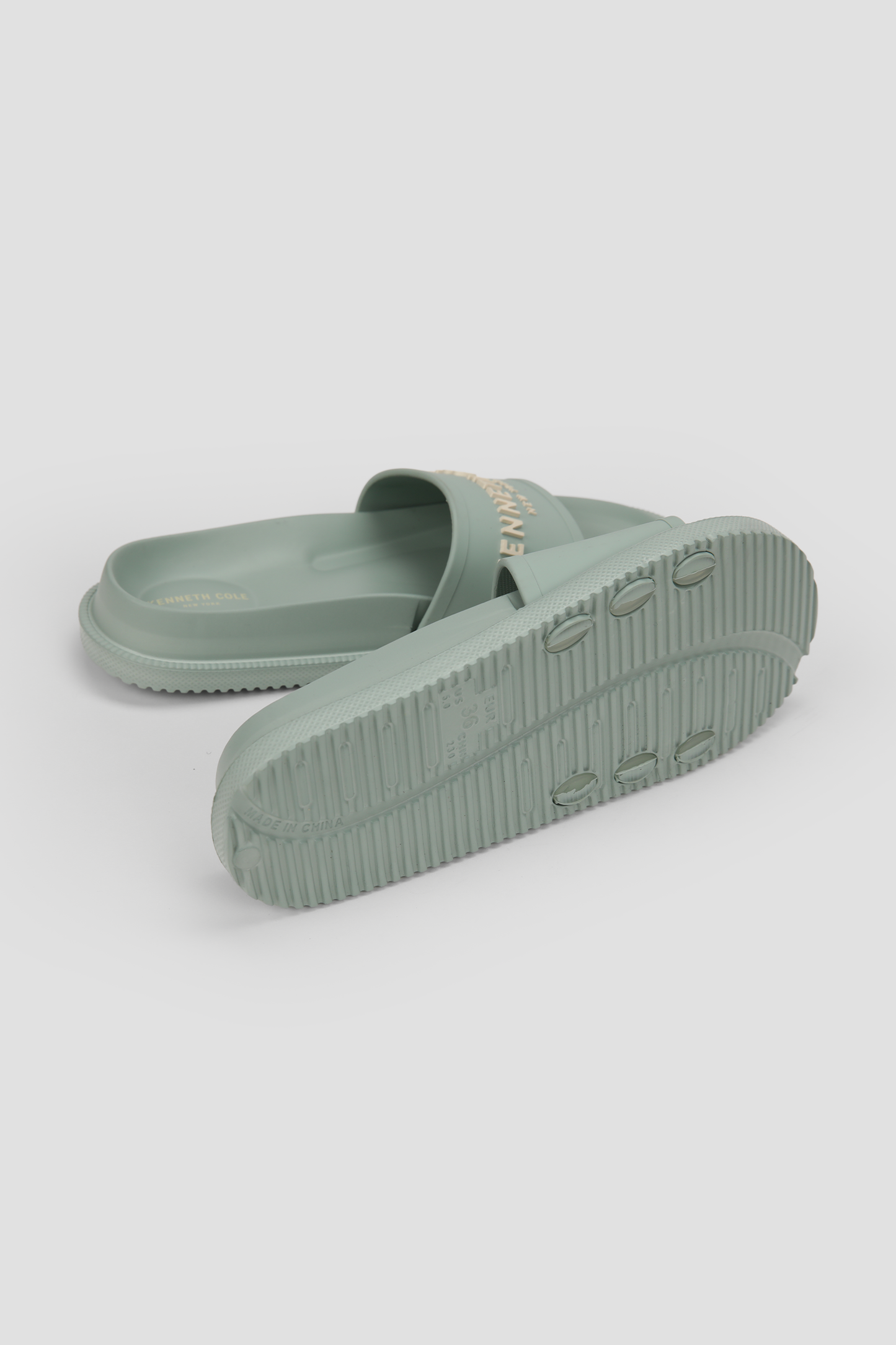 Logo Strap Slide