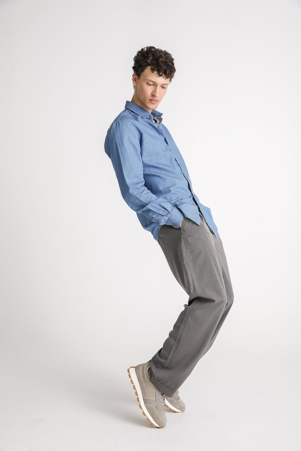 Pleated Tailored Pants