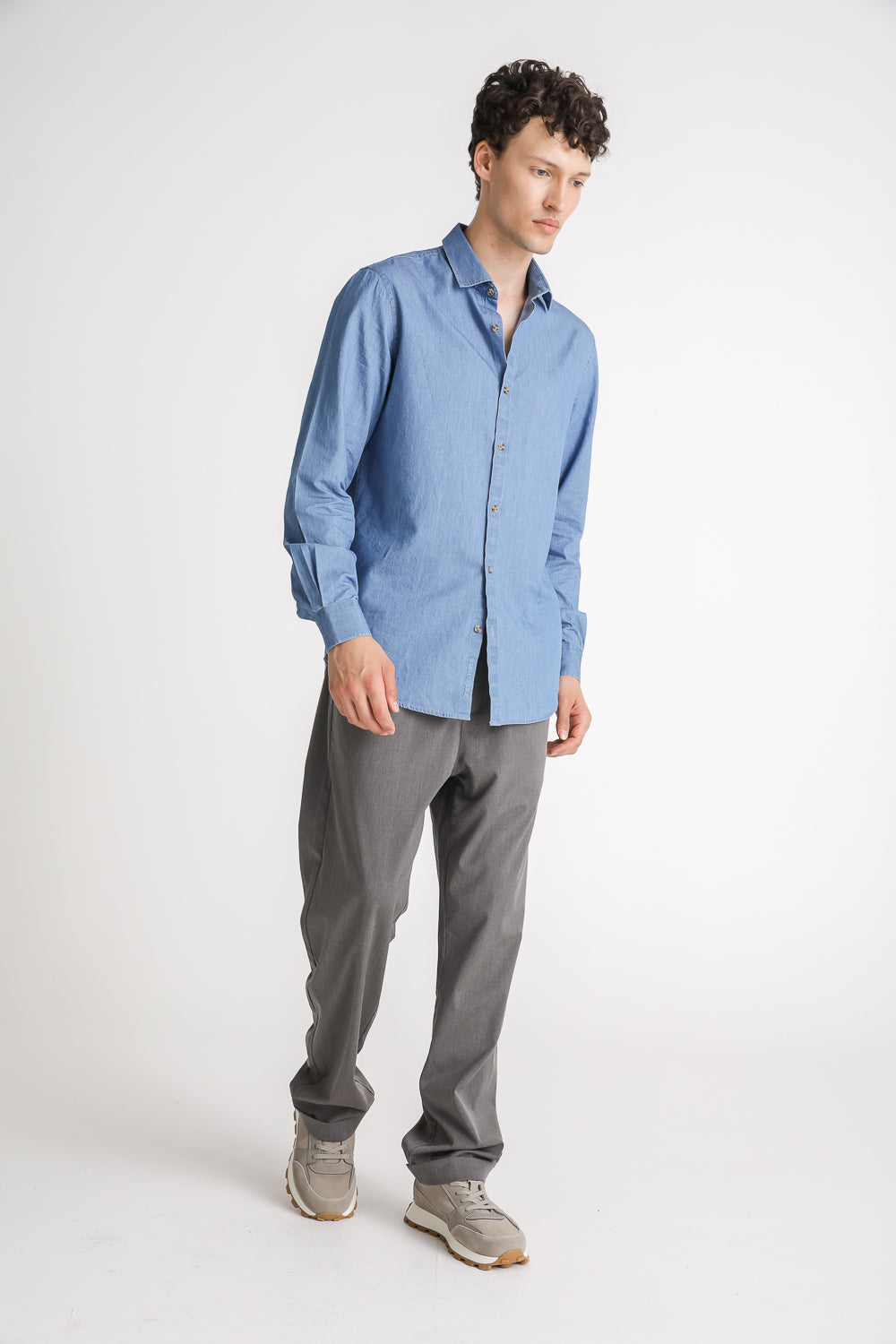 Pleated Tailored Pants