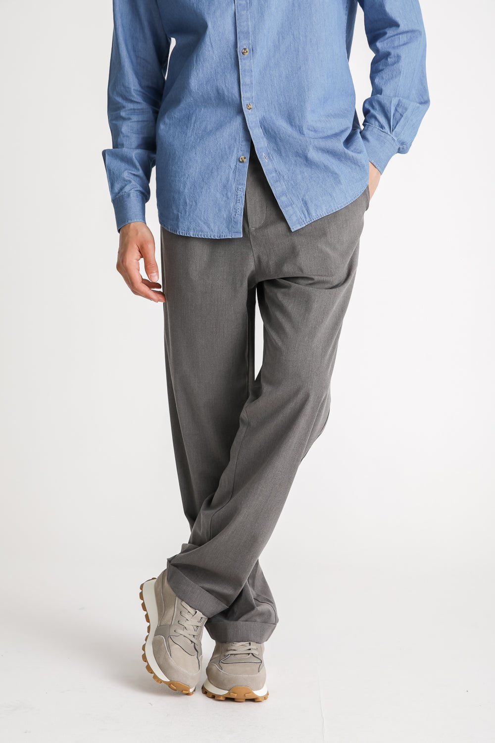 Pleated Tailored Pants