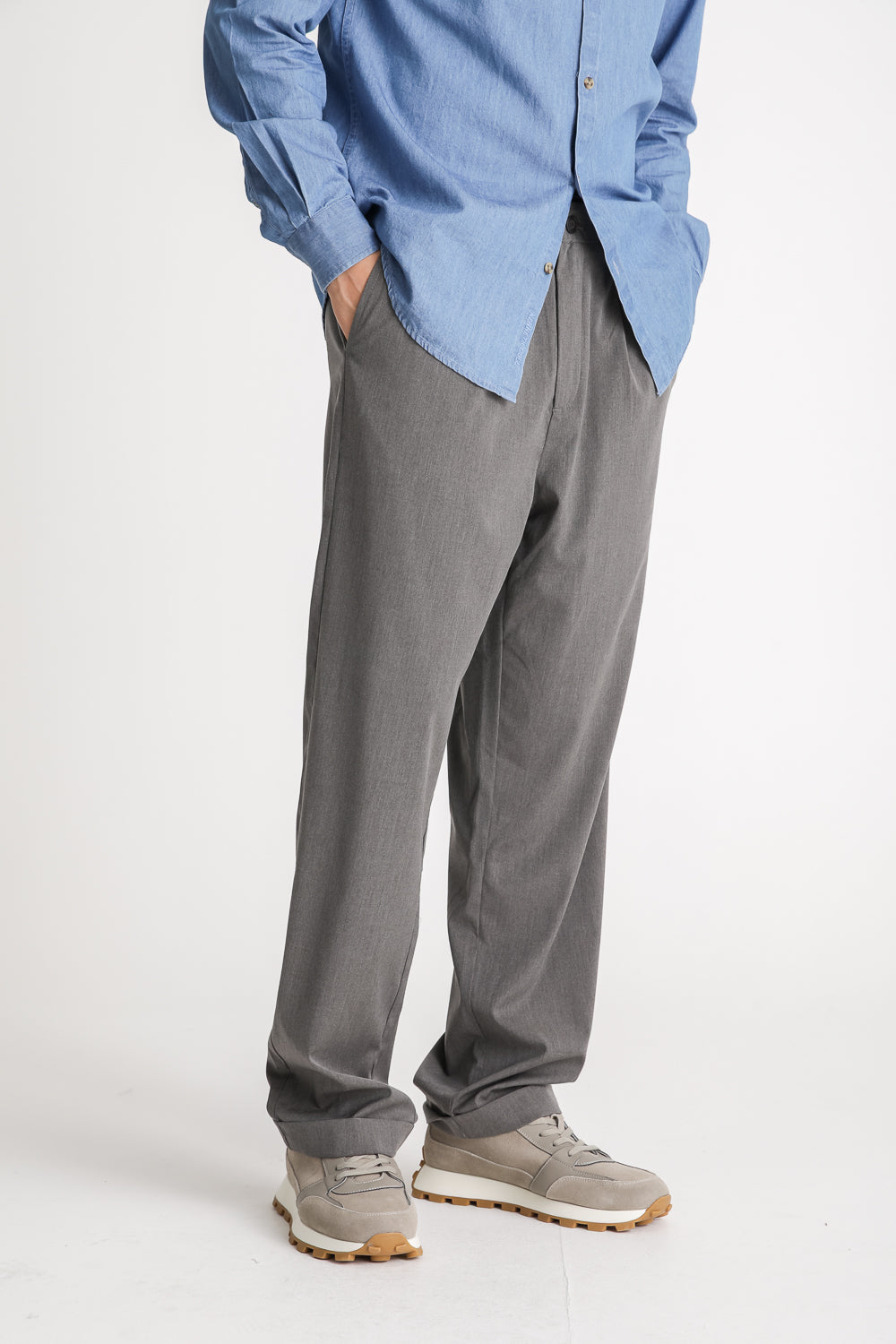 Pleated Tailored Pants