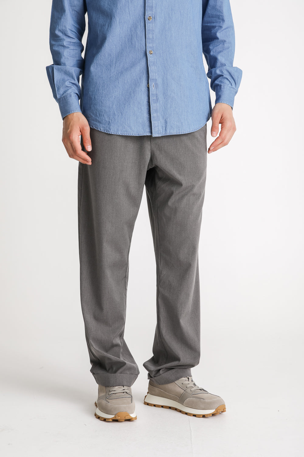 Pleated Tailored Pants