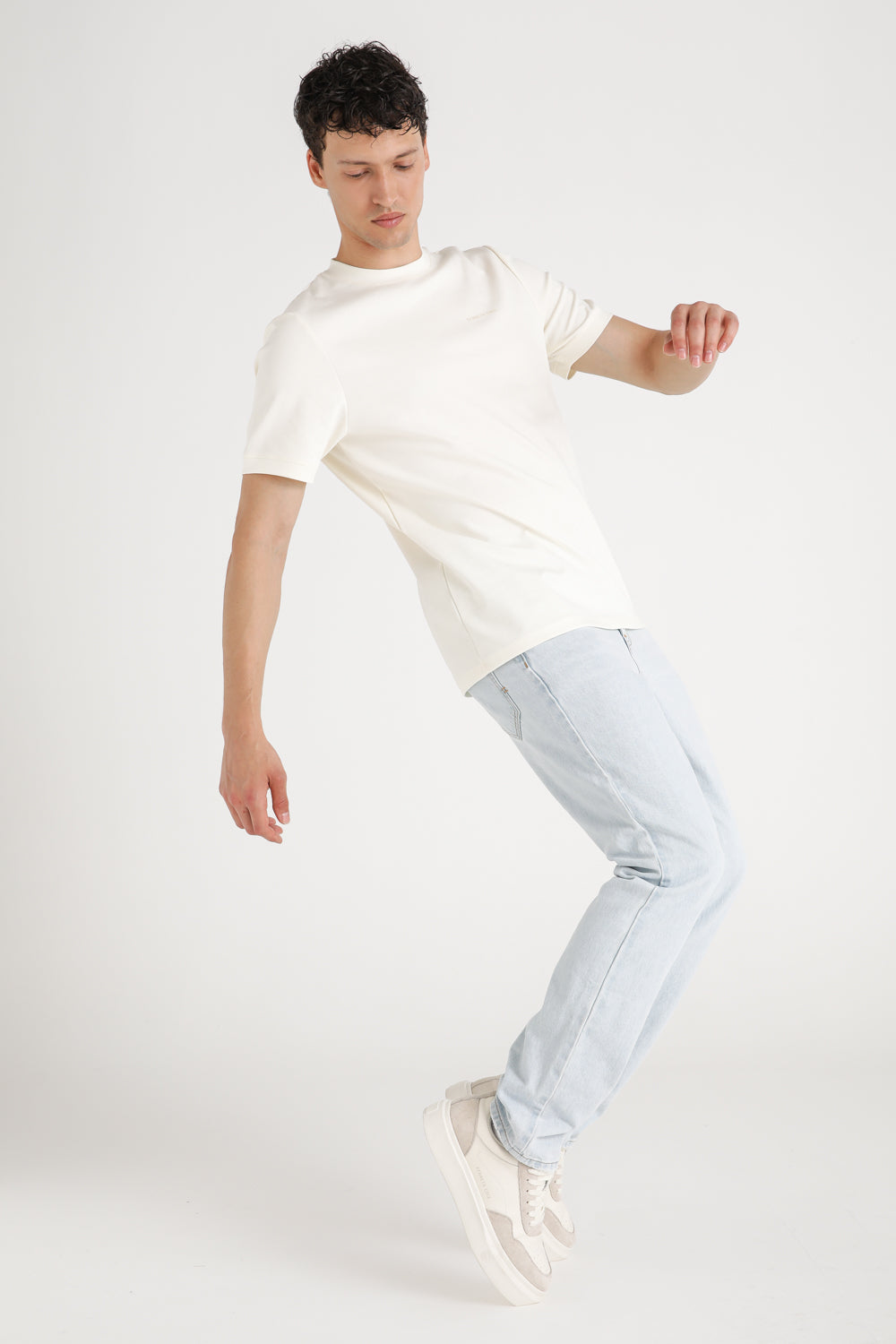 Straight Leg Cotton Jeans