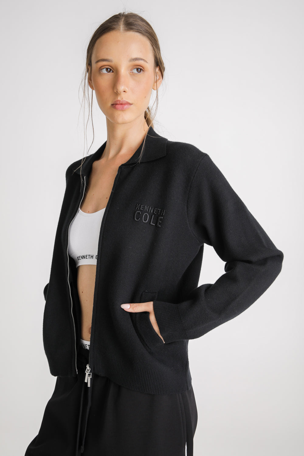 Knitted Cardigan With Zipper