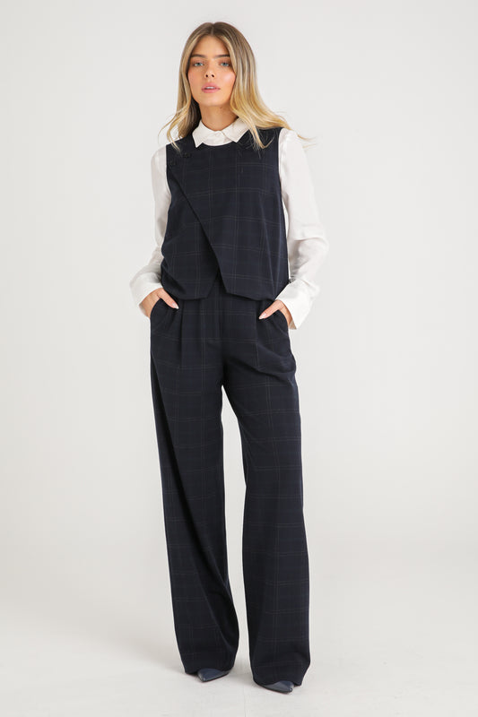 Pleated Wide Leg Trousers