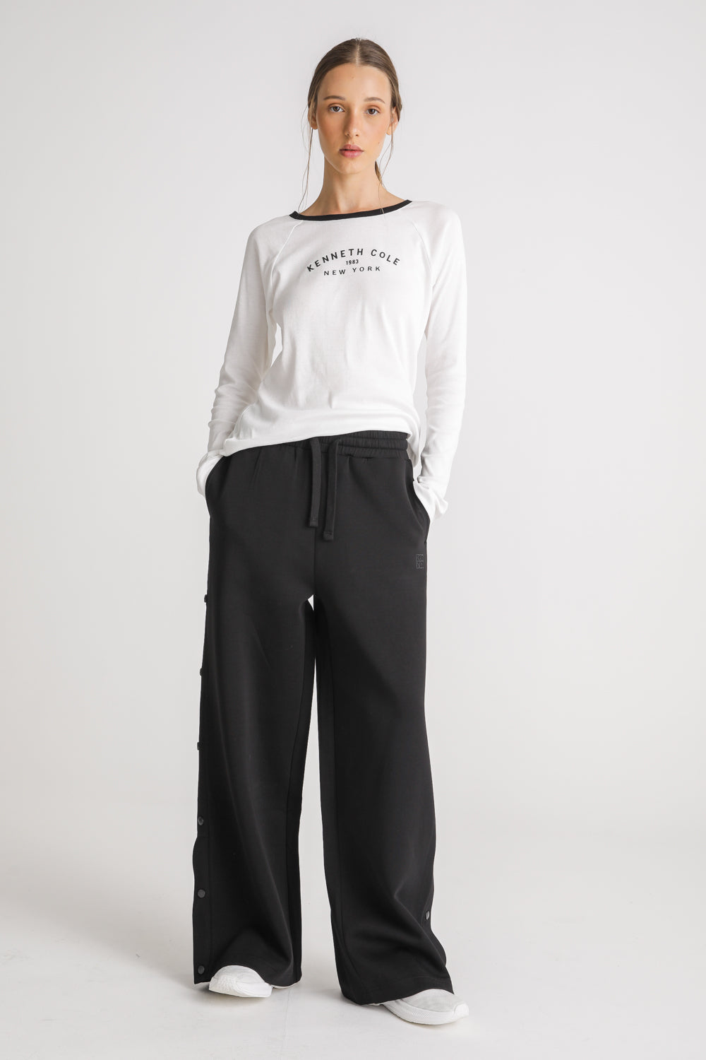 Snap Button Wide Leg Sweatpants