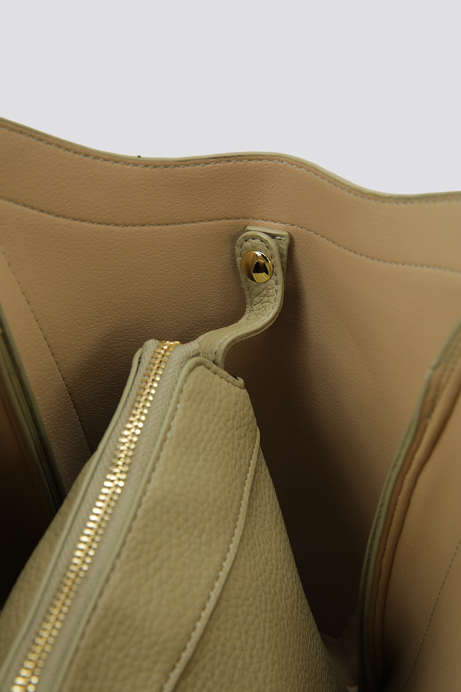 Tote Bag with Detachable Pouch