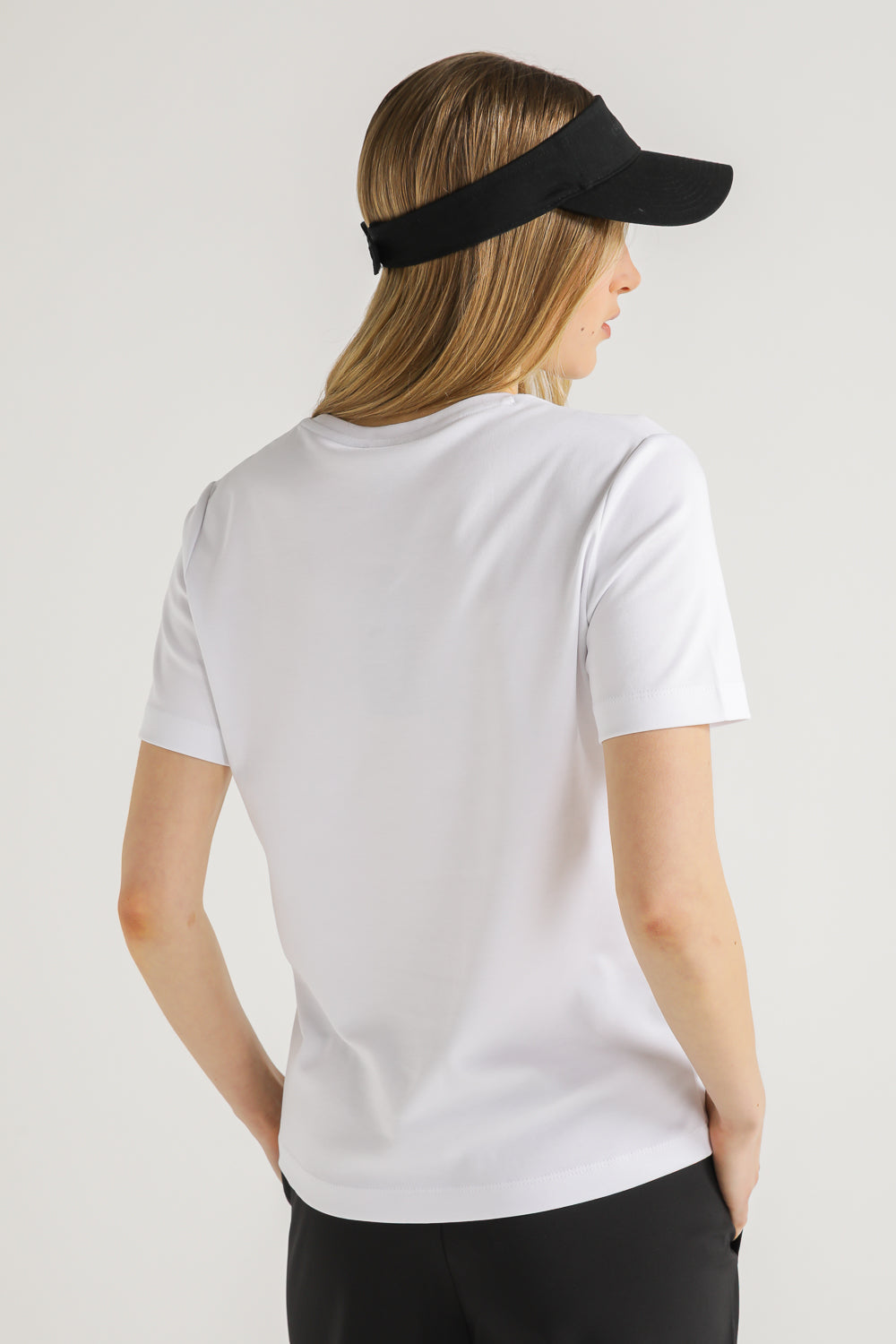 Essential Logo T Shirt