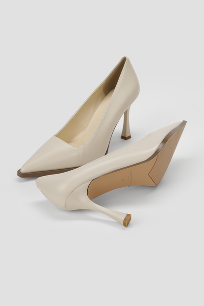 Pointed Toe Leather Pumps