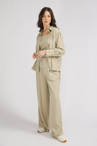 Long Sleeve Buttoned Shirt
