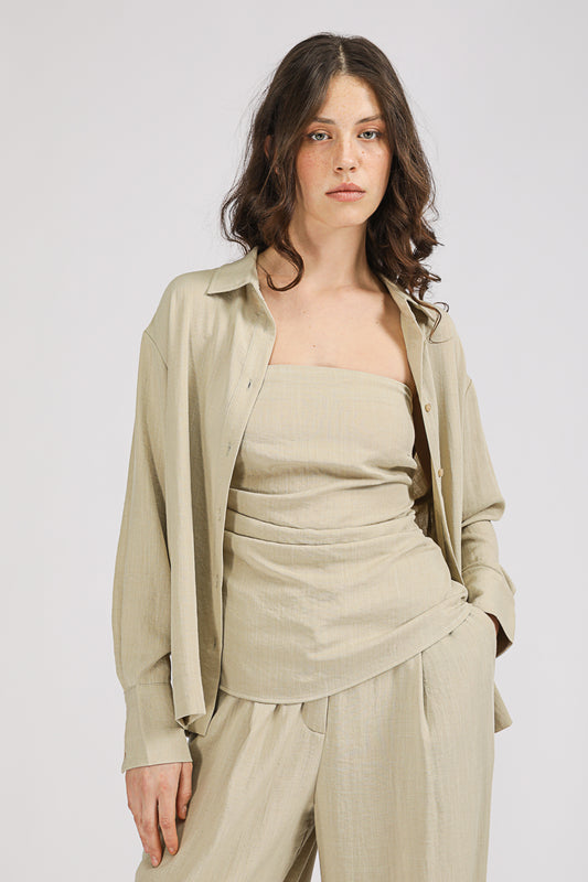 Long Sleeve Buttoned Shirt