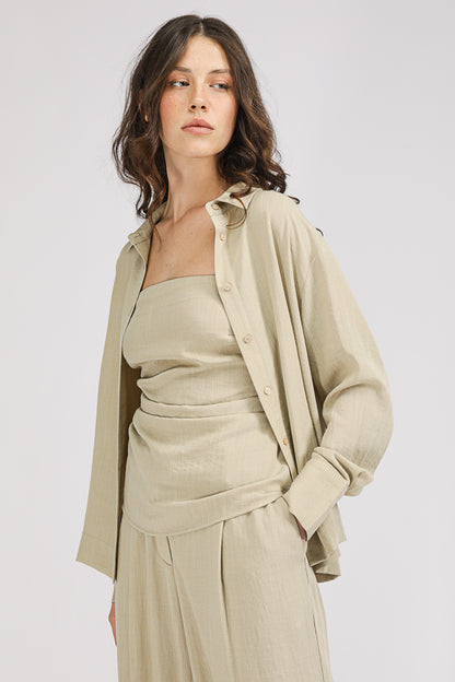 Long Sleeve Buttoned Shirt
