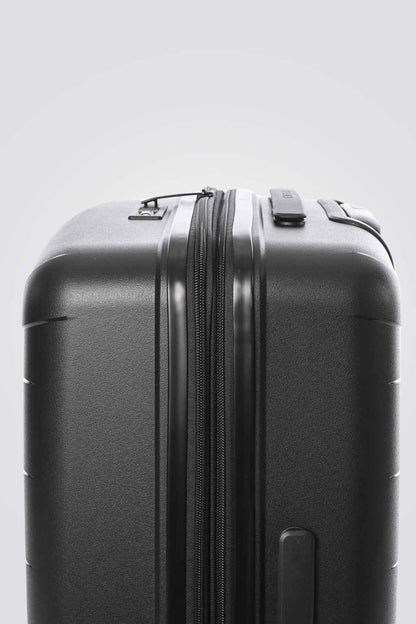 Essential 20-inch carry-on trolley