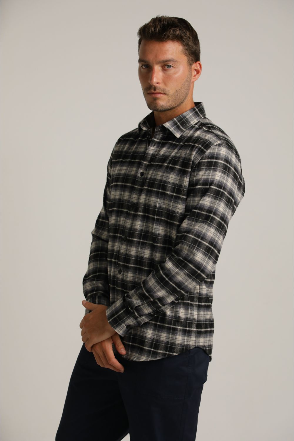Flannel Button-Up Shirt In Checked Pattern