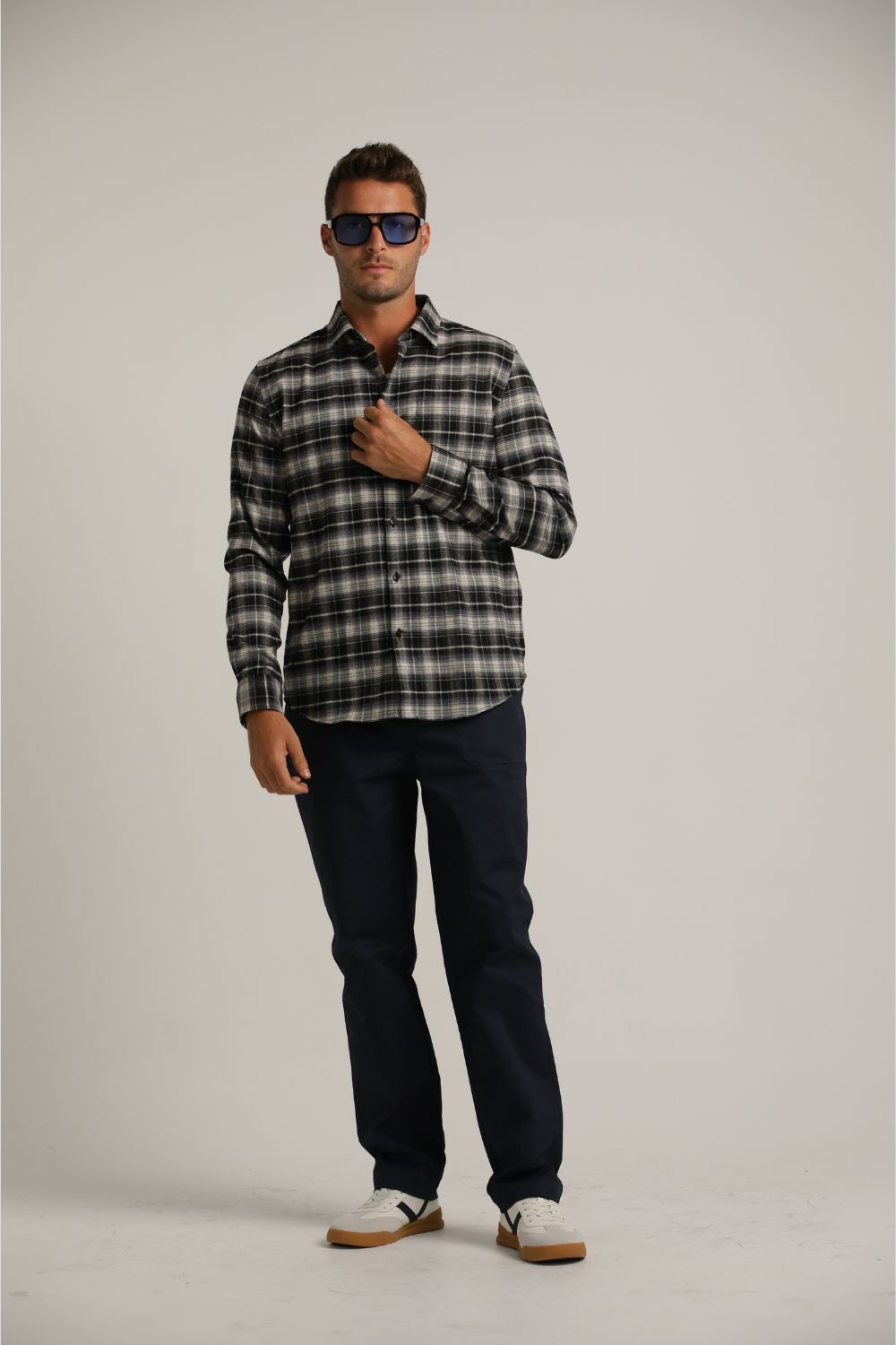 Flannel Button-Up Shirt In Checked Pattern