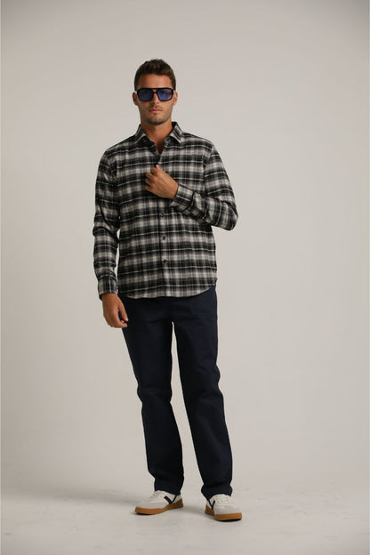 Flannel Button-Up Shirt In Checked Pattern