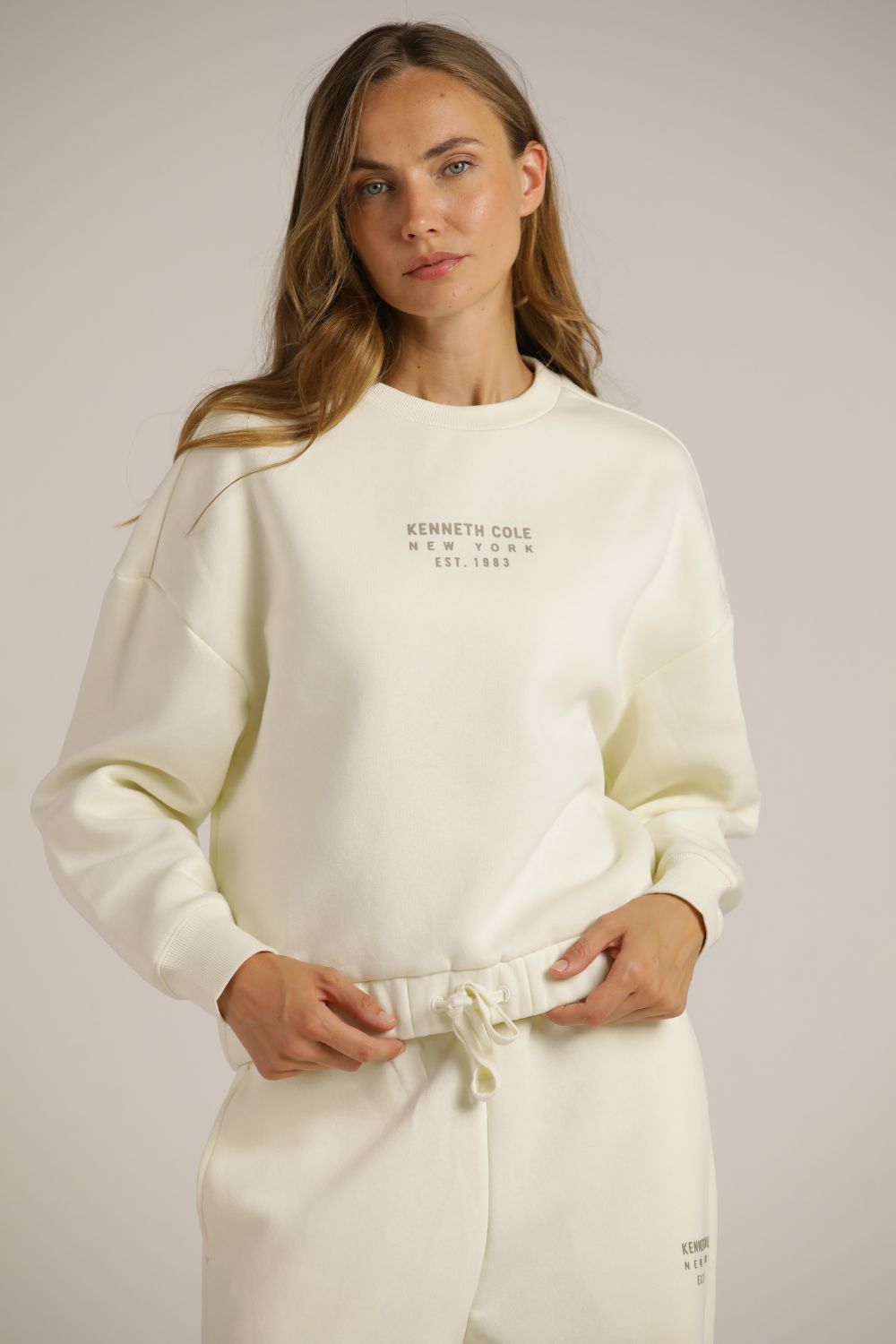  Cropped Sweatshirt
