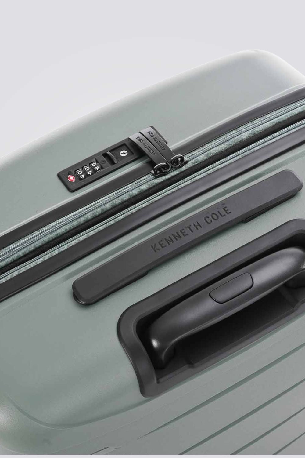 Essential 20-inch carry-on trolley
