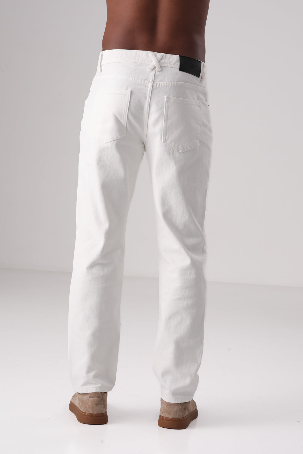 Classic Straight-Leg Jeans In Cotton