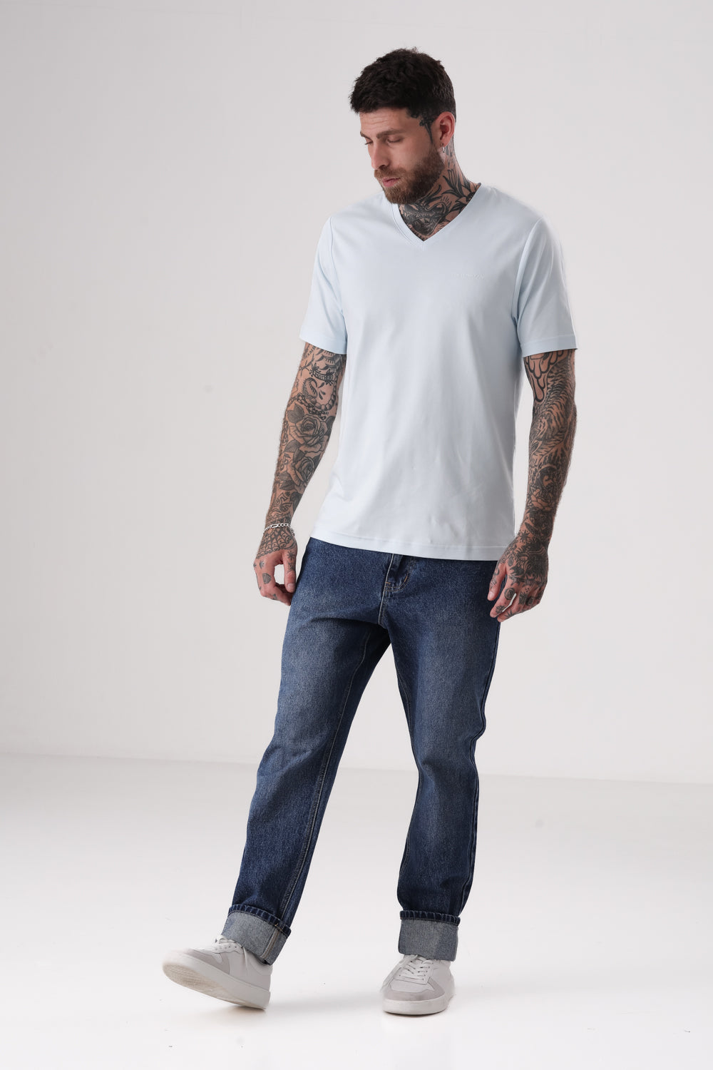 Classic Straight-Leg Jeans In Cotton