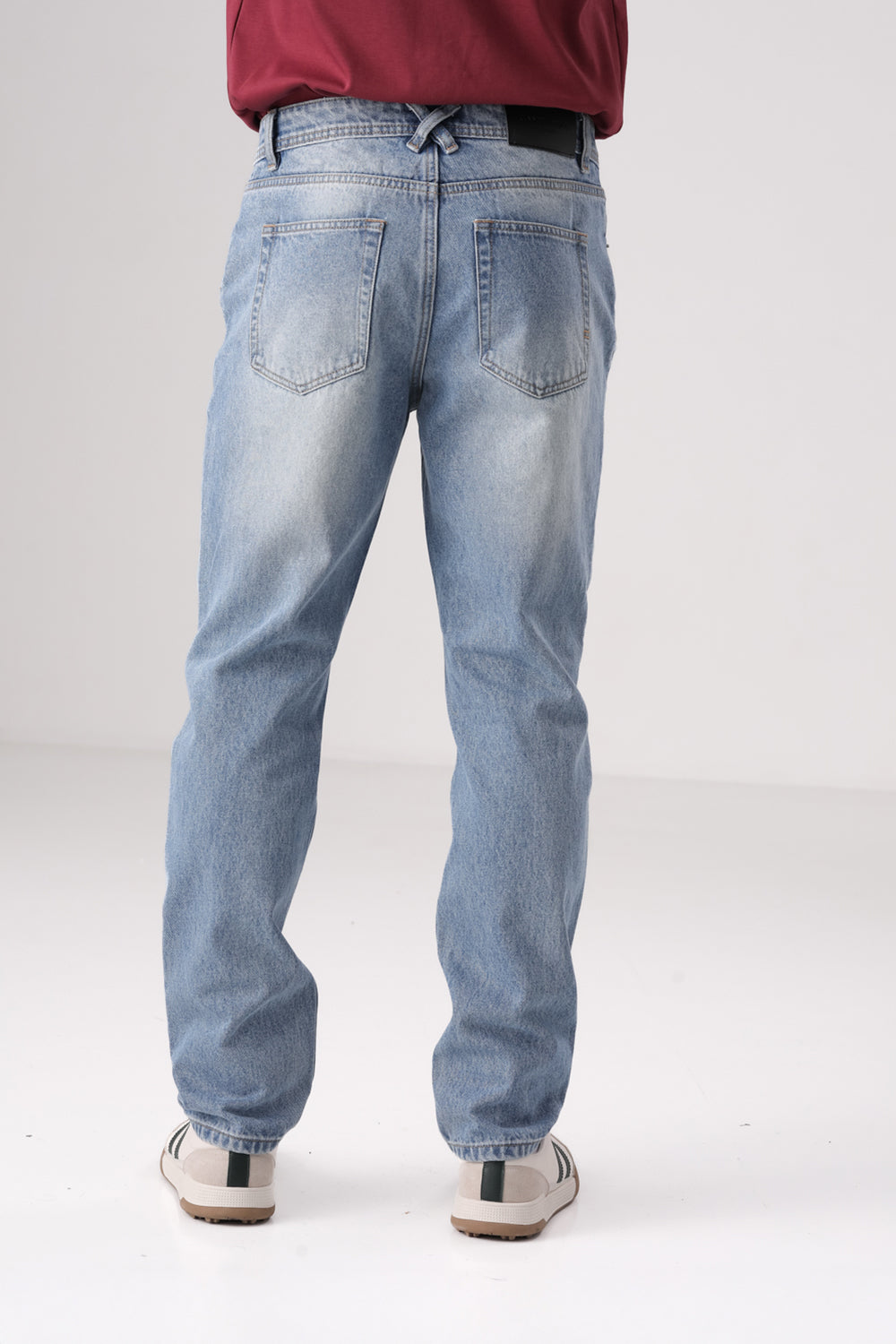 Classic Slim Jeans