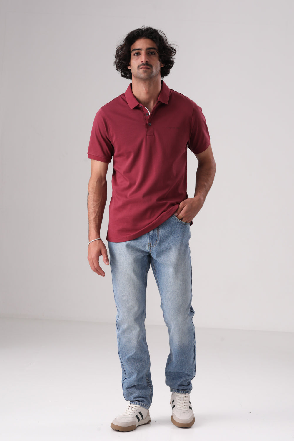 Classic Slim Jeans
