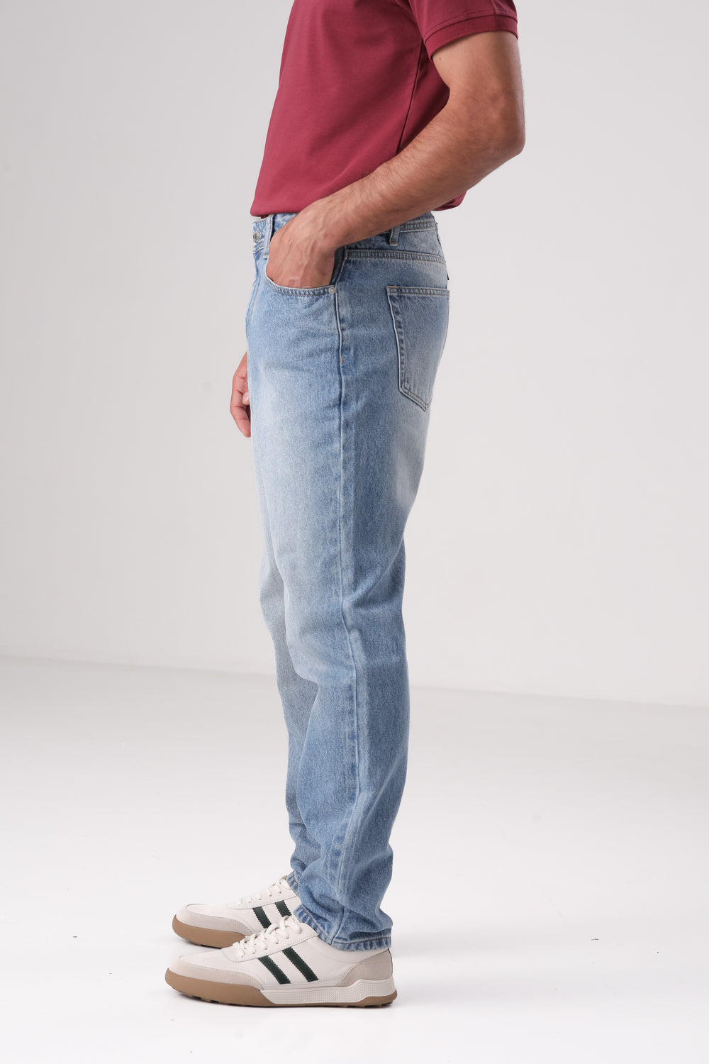 Classic Slim Jeans