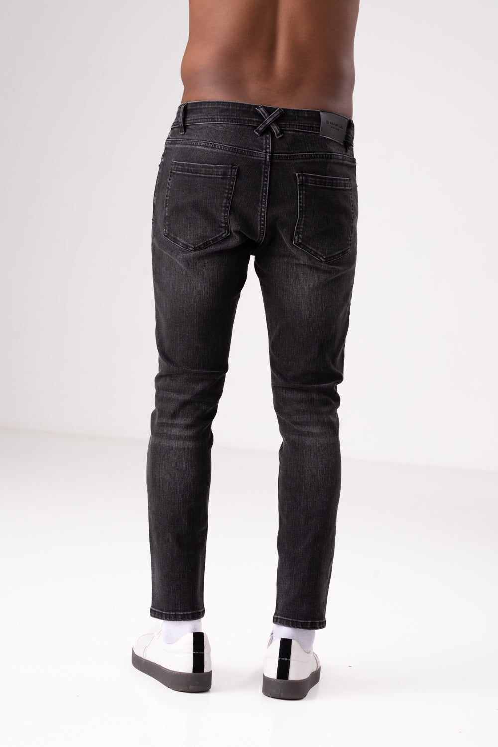 Washed Cropped Jeans
