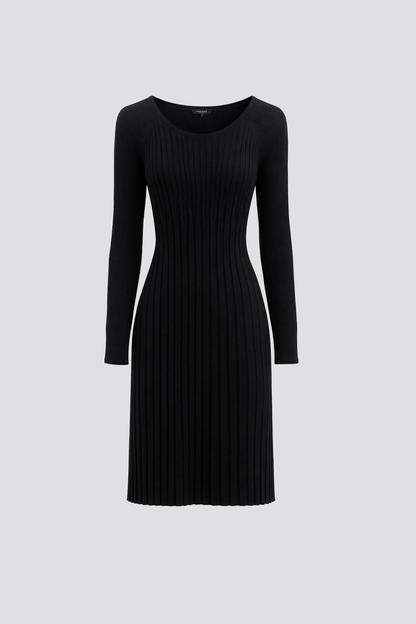 Fitted Pleated Knit Dress