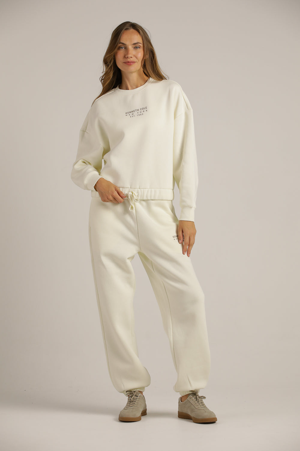  Cropped Sweatshirt
