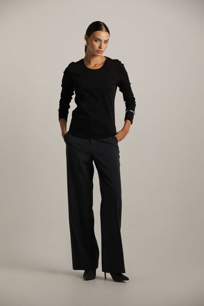 Long-Sleeve Crew-Neck T-Shirt