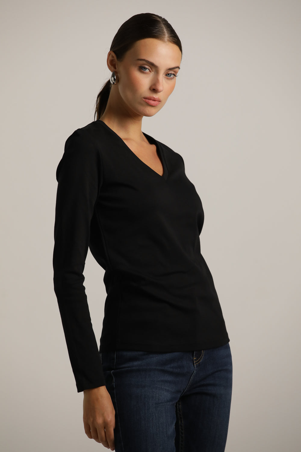 Long-Sleeve V-Neck T-Shirt In Cotton