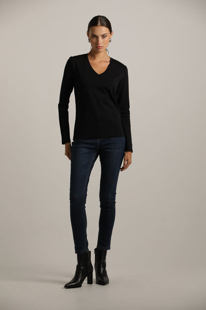 Long-Sleeve V-Neck T-Shirt In Cotton