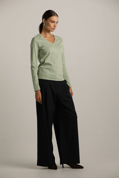 Long-Sleeve V-Neck T-Shirt In Cotton