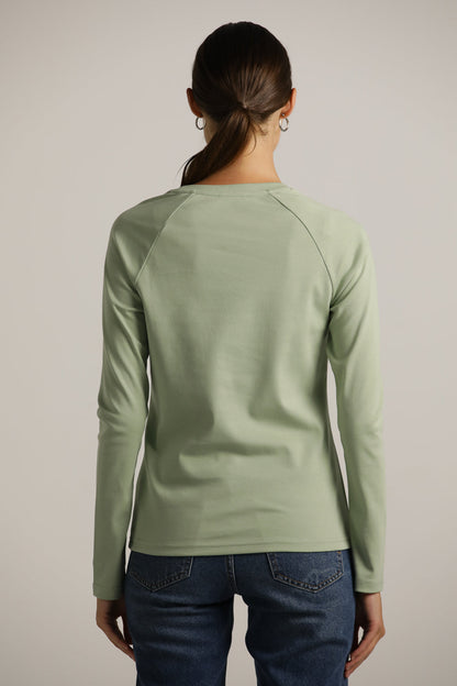 Raglan Sleeve Top