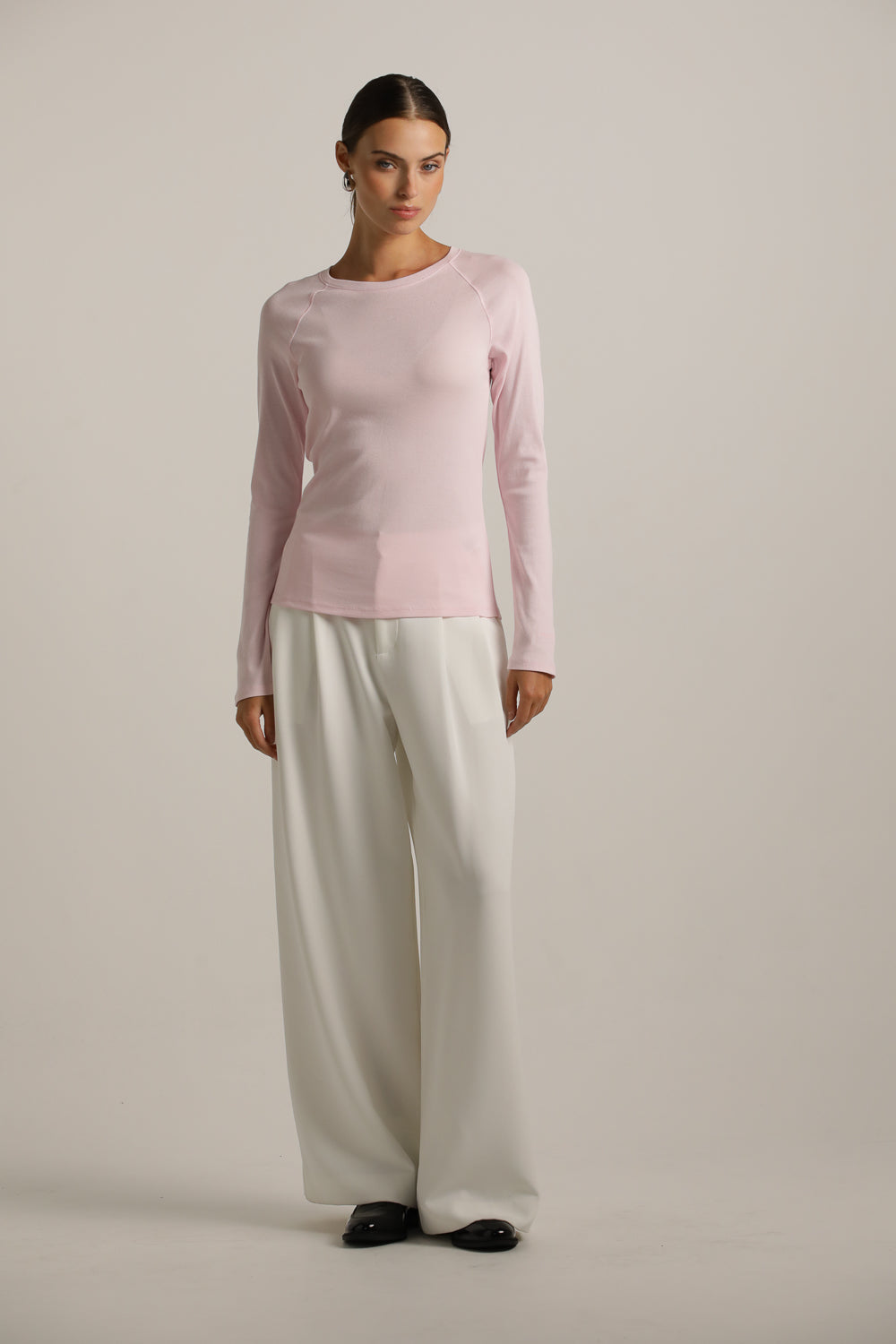 Fitted Long-Sleeve Raglan Top In Cotton