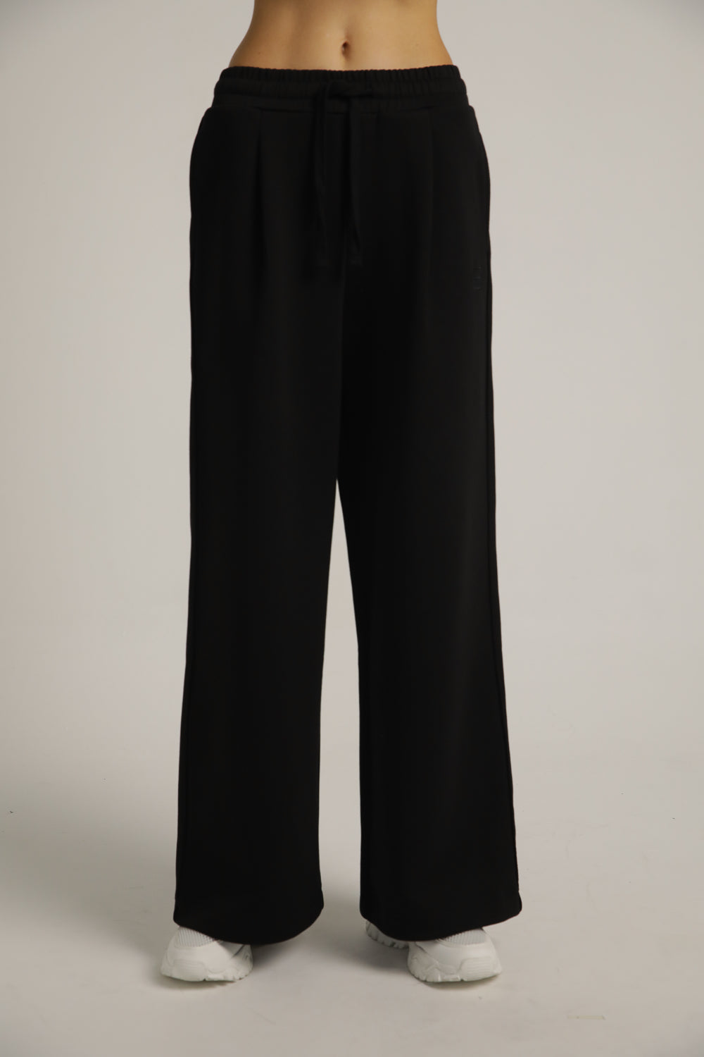 Wide-Leg Tailored Trousers