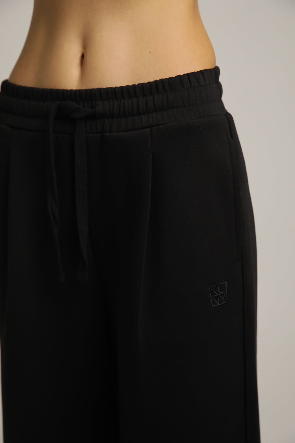 Wide-Leg Tailored Trousers